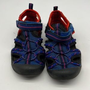 M.A.P. Water Shoes with Closed Toe size 13
